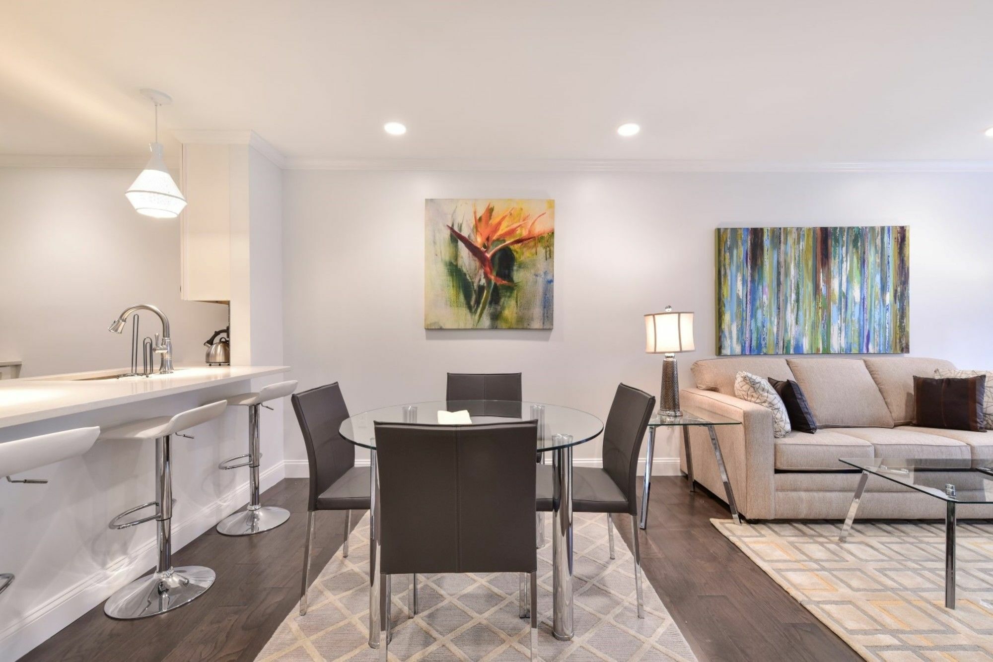 Global Luxury Suites South Boston Zewnętrze zdjęcie